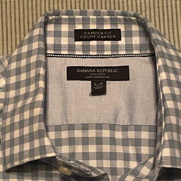 Small banana republic plaid men button up - Picture 4 of 4
